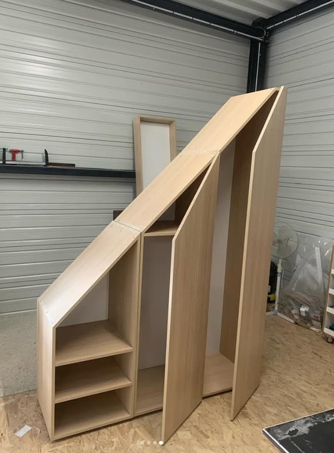 AGENCEMENT DRESSING SOUS PENTE — photo 1