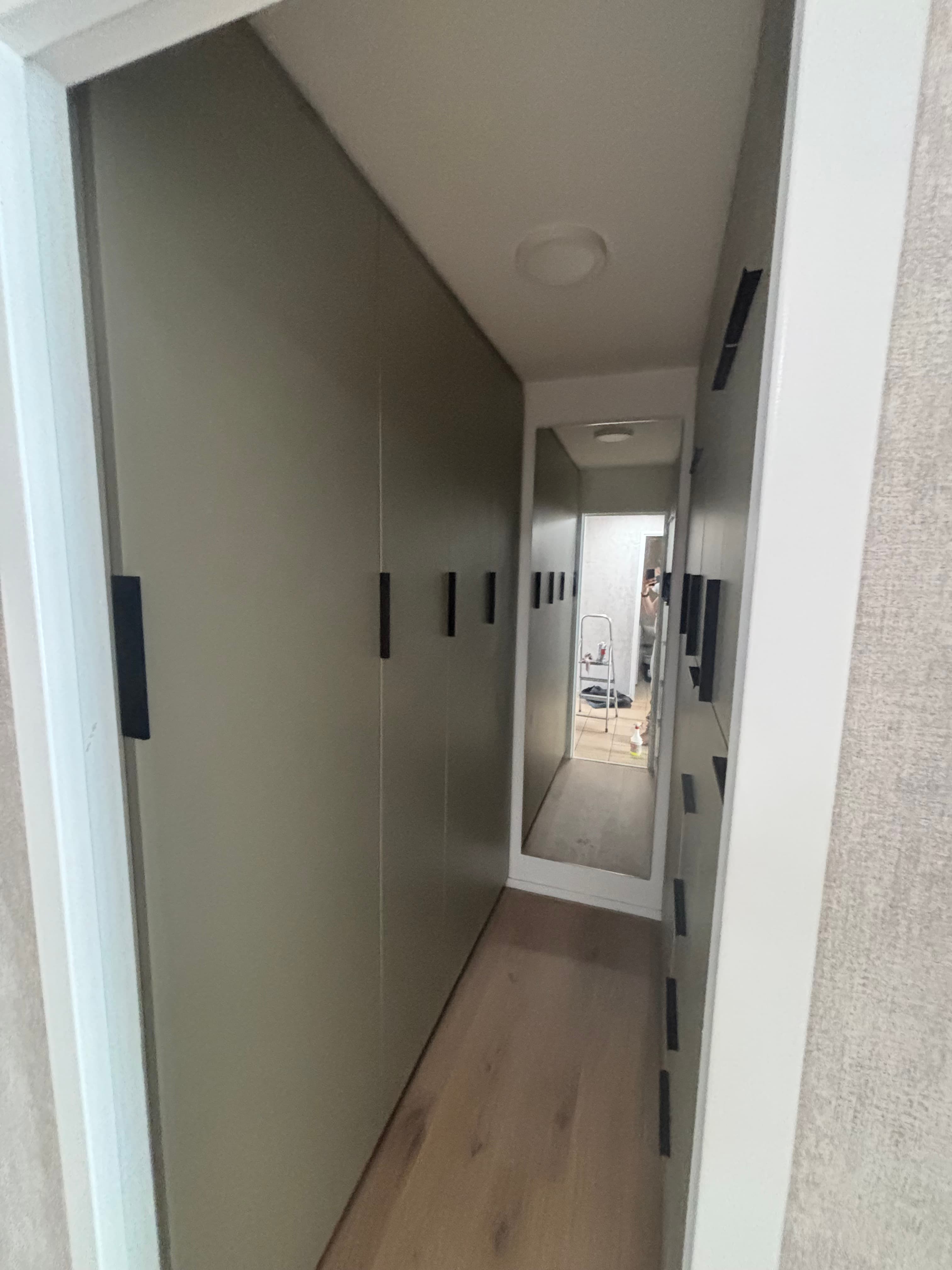 AGENCEMENT D'UN DRESSING — photo 2